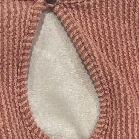 NWOT 7th Ray Dusty Pink Ruffled Kids Romper - Picture 3 of 4